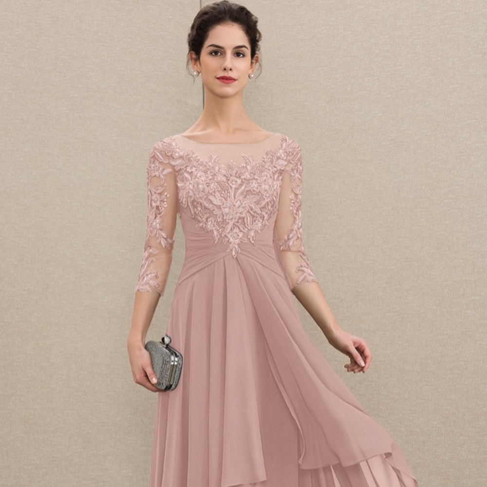 pink bridemaid’s dress